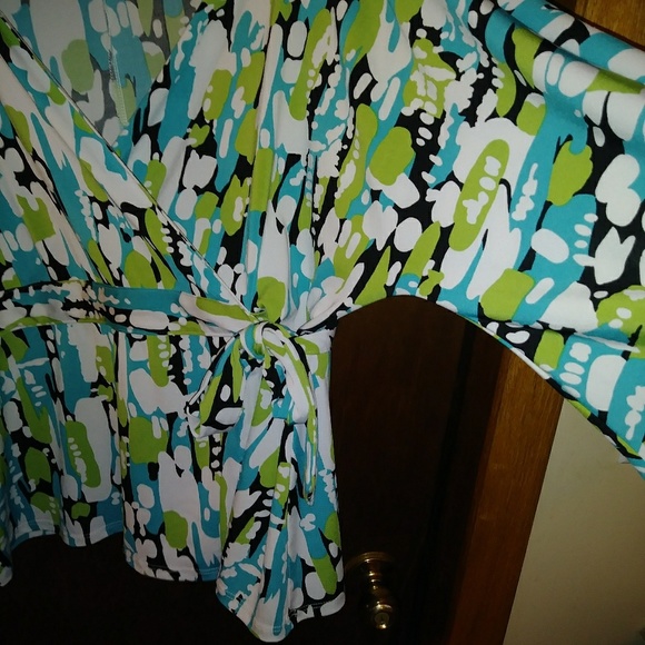 S. L. B. Wrap Blouse - Picture 4 of 4